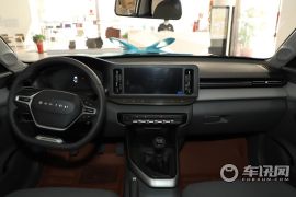 宝骏-宝骏RC-5-RC-5W 1.5L 手动智耀精英型