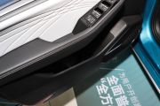 吉利汽车-星瑞-改款 2.0T 尊贵型