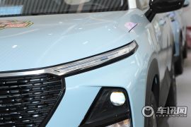 宝骏-宝骏RS-3-1.5L CVT智能豪华型