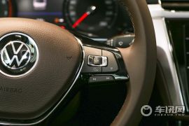 上汽大众-辉昂-380TSI 豪华版  ￥34.0