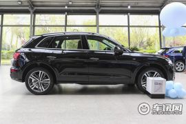 一汽奥迪-奥迪Q5L-45 TFSI 尊享时尚型