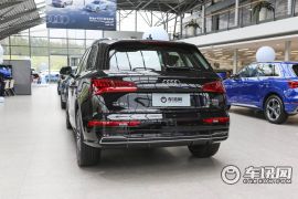 一汽奥迪-奥迪Q5L-45 TFSI 尊享时尚型