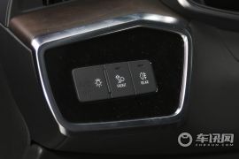 一汽奥迪-奥迪A6L-45 TFSI 臻选动感型