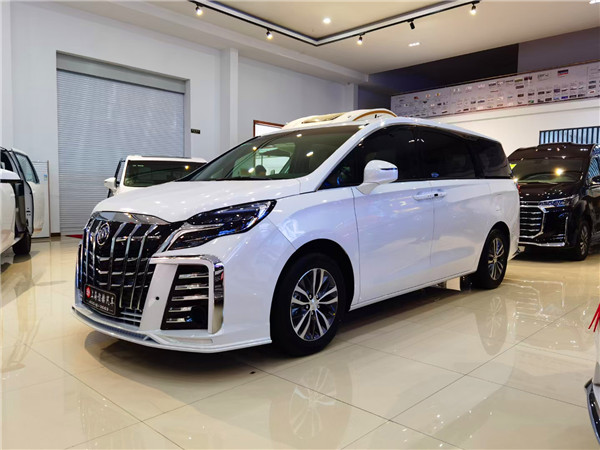 别克GL8改装商务车，上海定制中心     