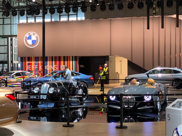 车讯探馆丨2021上海车展：宝马概念车、艺术车