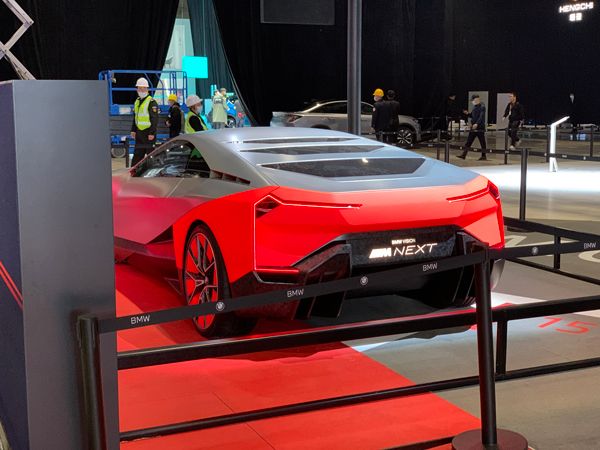 车讯探馆丨2021上海车展：宝马概念车、艺术车