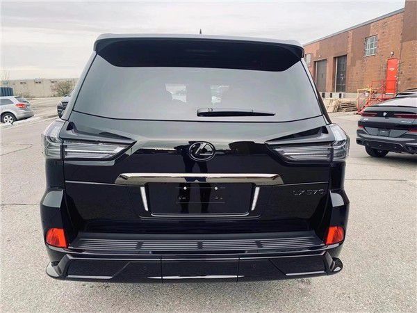 21款雷克萨斯LX570黑武士版实拍预定   