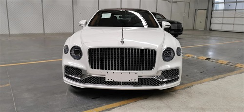 2021款宾利飞驰 高度好评荣耀感十足   