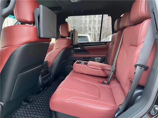 2021款美规版雷克萨斯LX570八座现车   