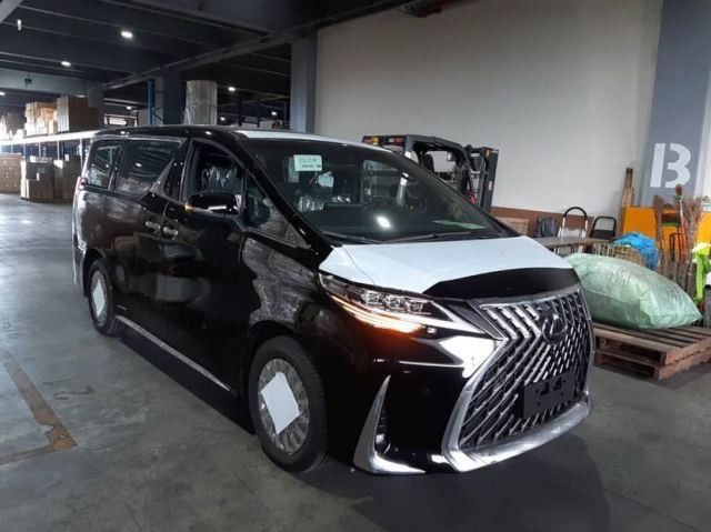 雷克萨斯LM300 霸气尺寸用料不计成本  