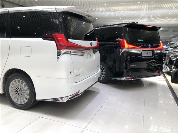 21款雷克萨斯LM300商务车四座顶配现车到店