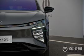 华人运通-高合HiPhi X-创始版6座 