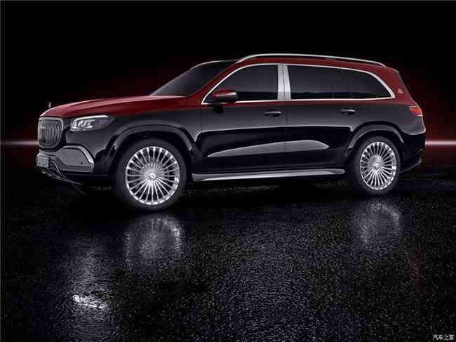 2021款奔驰迈巴赫GLS600 碧玺红加多少 