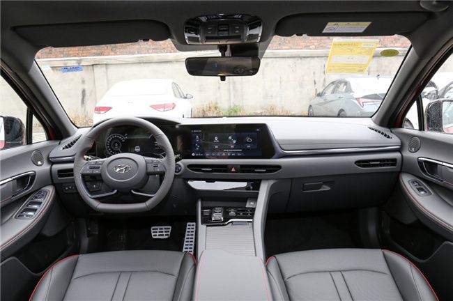 武汉北京现代索纳塔综合优惠5000元 现车在售