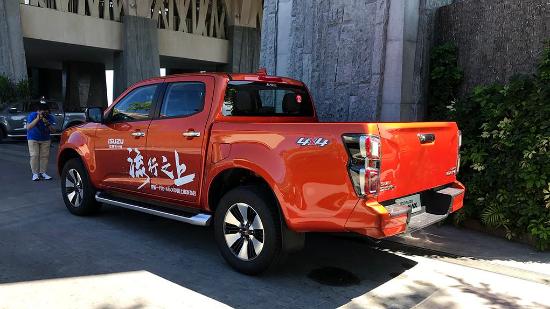 比柴油长城炮贵4.5万，全新D-MAX更值得买吗