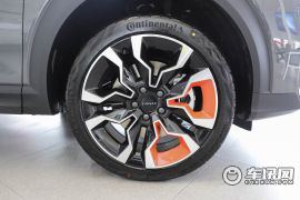 领克-领克06-1.5T 耀Halo  ￥13.86