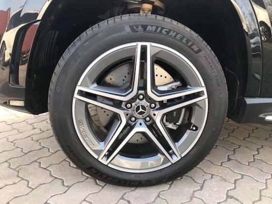 21款奔驰GLS450现车配置进口最低价格  