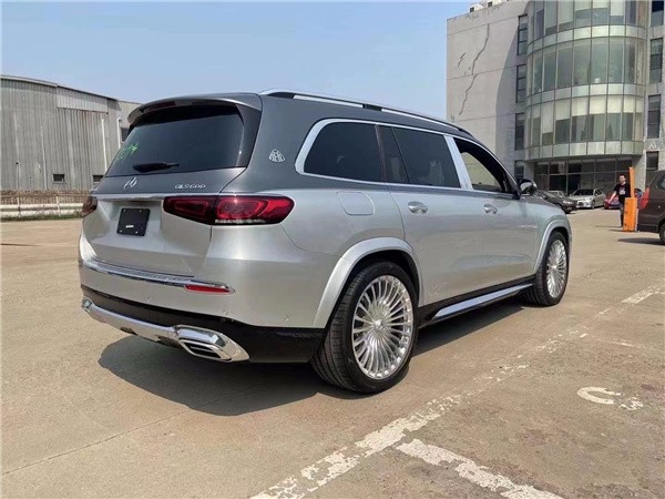 奔驰迈巴赫GLS600 最新魔毯悬挂让人醉 