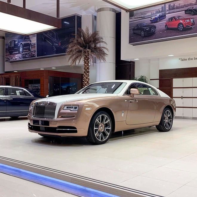 劳斯莱斯魅影现车多台 港口豪车定制   