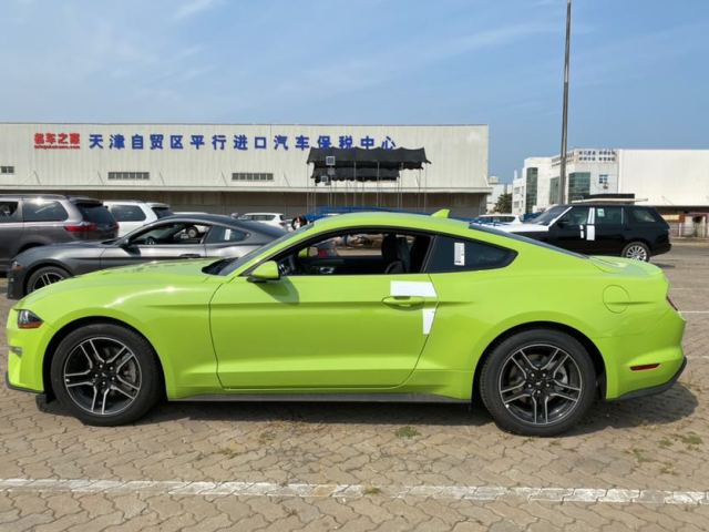 20款福特野马2.3T加版现车101A包价格  