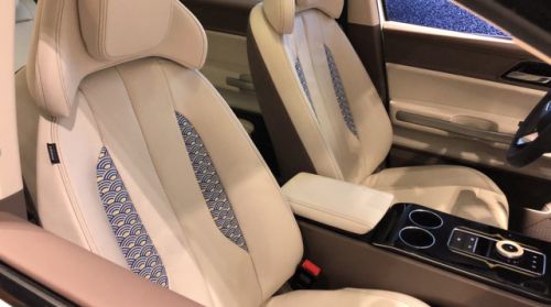 为了适配你的“性格主导色”，爱驰U5有多努力？
