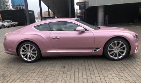 全新宾利欧陆GT 激情四色轿跑美女最爱 