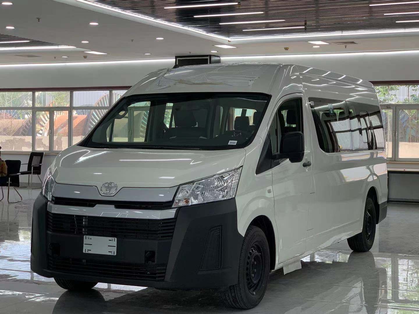 21款丰田海狮13座现车销售全国落户