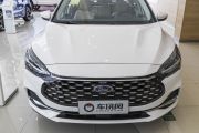 长安福特-福克斯-三厢 EcoBoost 180 自动锋潮型
