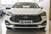 长安福特-福克斯-三厢 EcoBoost 180 自动锋潮型