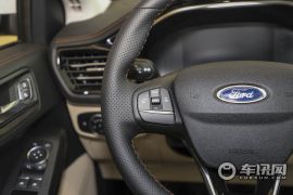 长安福特-福克斯-三厢 EcoBoost 180 自动锋潮型