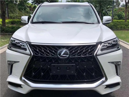 21平行进口雷克萨斯LX570黑武士限量版 