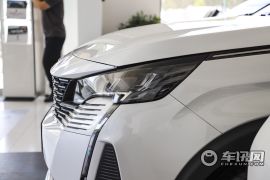 东风标致-标致5008-400THP 7座实力版