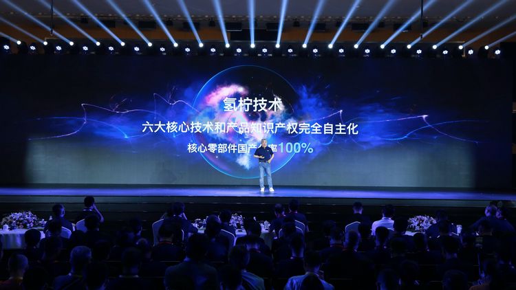 目标年销400万辆，长城汽车“绿智潮玩”2025战略正式发布