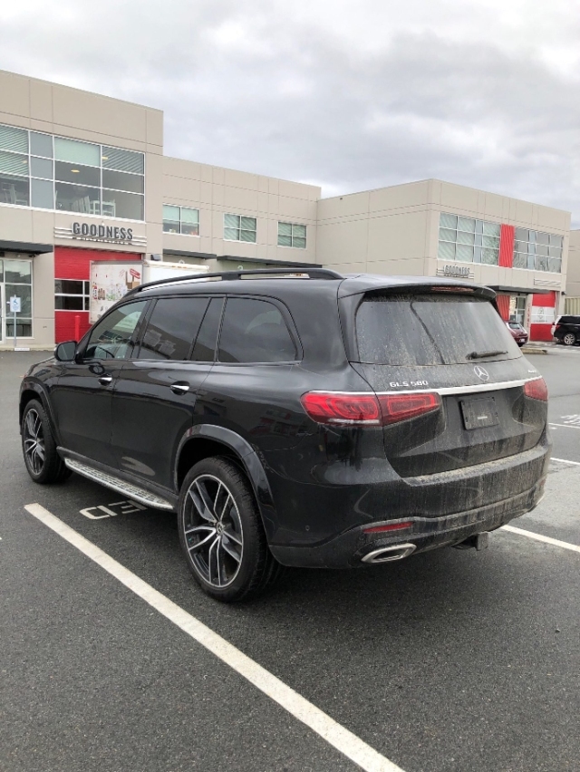 2021款奔驰GLS580报价新款奔驰V8现车  