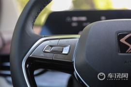 江汽集团-思皓QX-300T DCT尊荣智联型