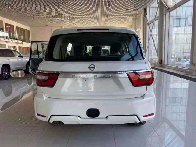 2020款日产途乐Y62国五现车包包税     