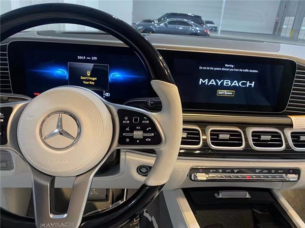 奔驰迈巴赫gls600顶级奢华内饰享受