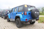 北京汽车-北京BJ40-2.3T 自动四驱刀锋英雄版至尊型
