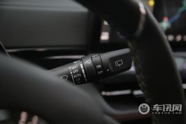 长安汽车-长安UNI-K-2.0T 全轮驱动尊贵型