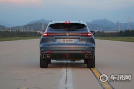 长安汽车-长安UNI-K-2.0T 全轮驱动尊贵型