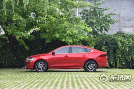 比亚迪-秦 PLUS-DM-i 120KM 旗舰型