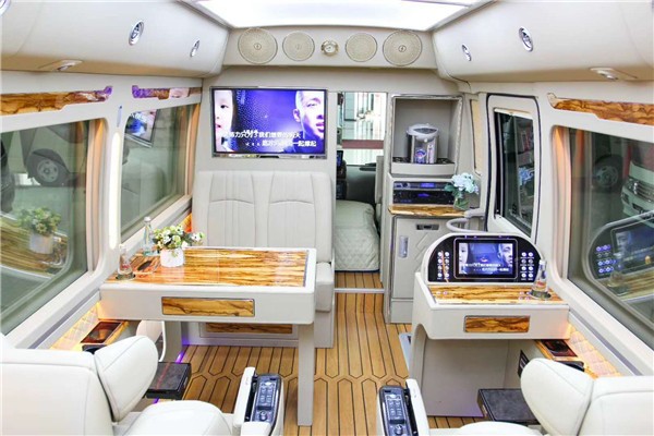 丰田考斯特12座价格 匠心精神独特尊贵