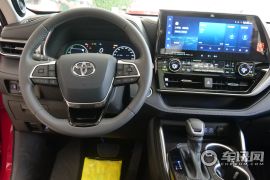 广汽丰田-汉兰达-双擎 2.5L 四驱尊贵版 7座