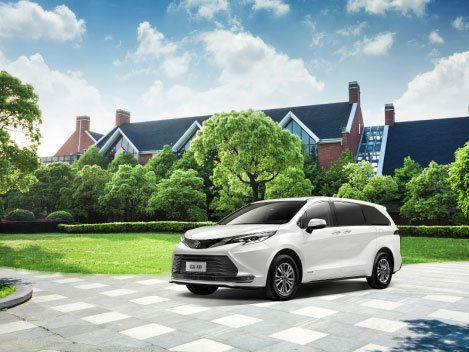 广汽丰田赛那SIENNA三城联动首发 重磅亮相成都车展