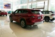 广汽丰田-汉兰达-双擎 2.5L 四驱尊贵版 7座