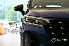 广汽乘用车-传祺GS4-270T 自动智行旗舰版