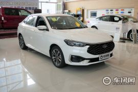 长安福特-福睿斯-1.5L 自动钻石版