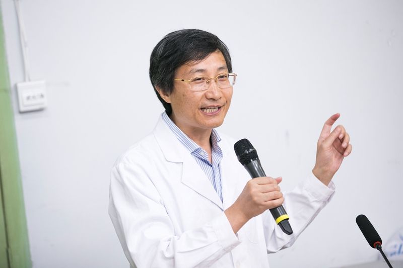 捷豹路虎荣获2021中国社会影响力大奖“全民医疗奖”