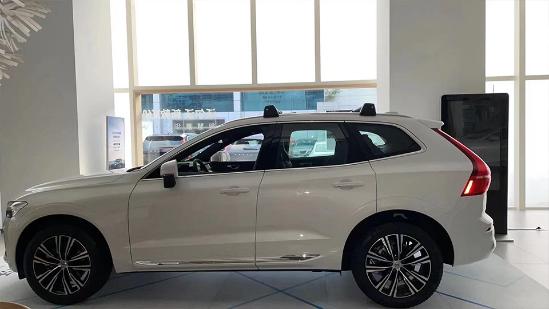 真实购车：买沃尔沃XC60配置还是宝马的标？都要40万