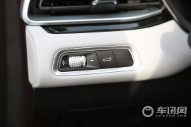 吉利汽车-帝豪-第4代 1.5L CVT旗舰型